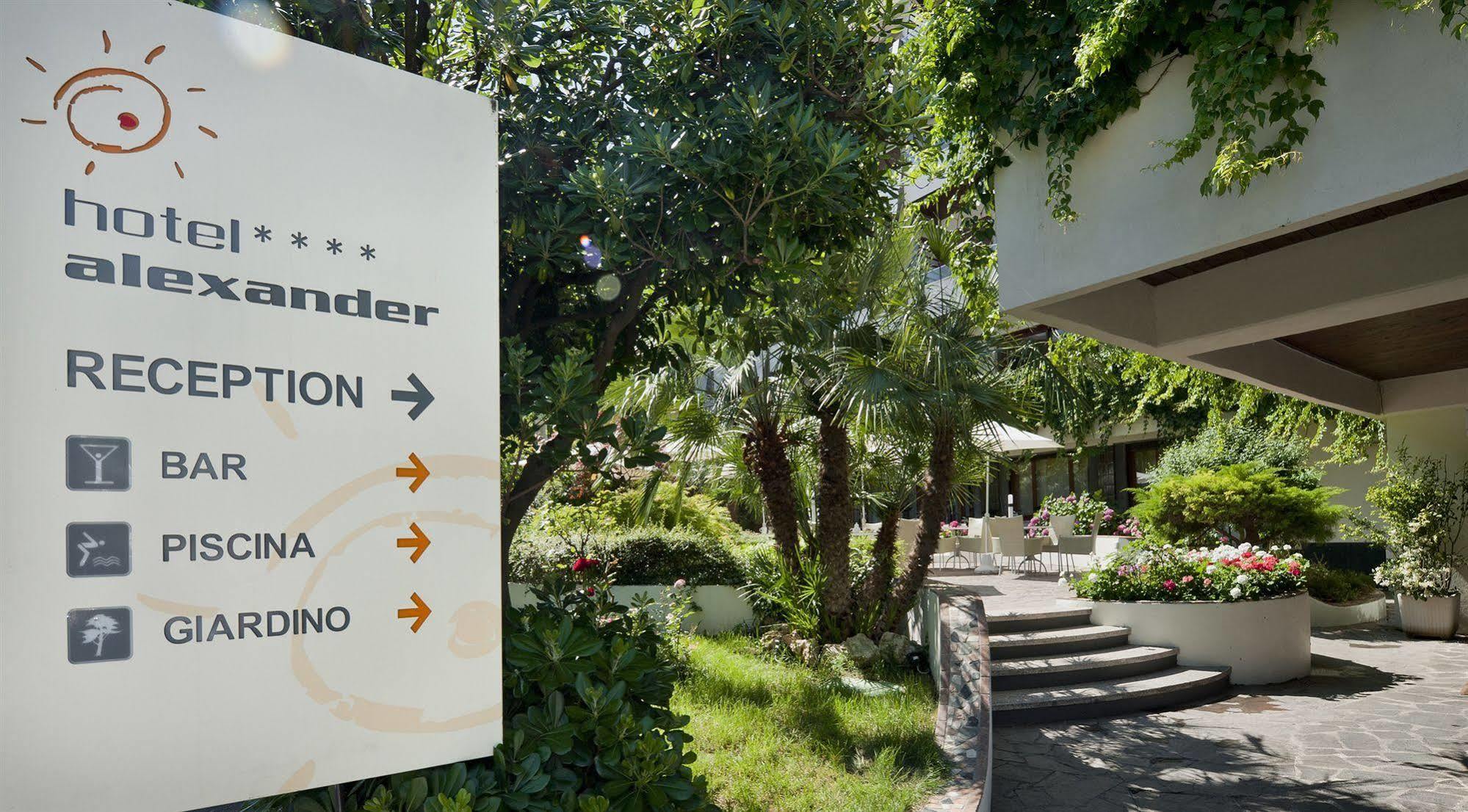 Hotel Alexander ガビッチェ・マーレ エクステリア 写真